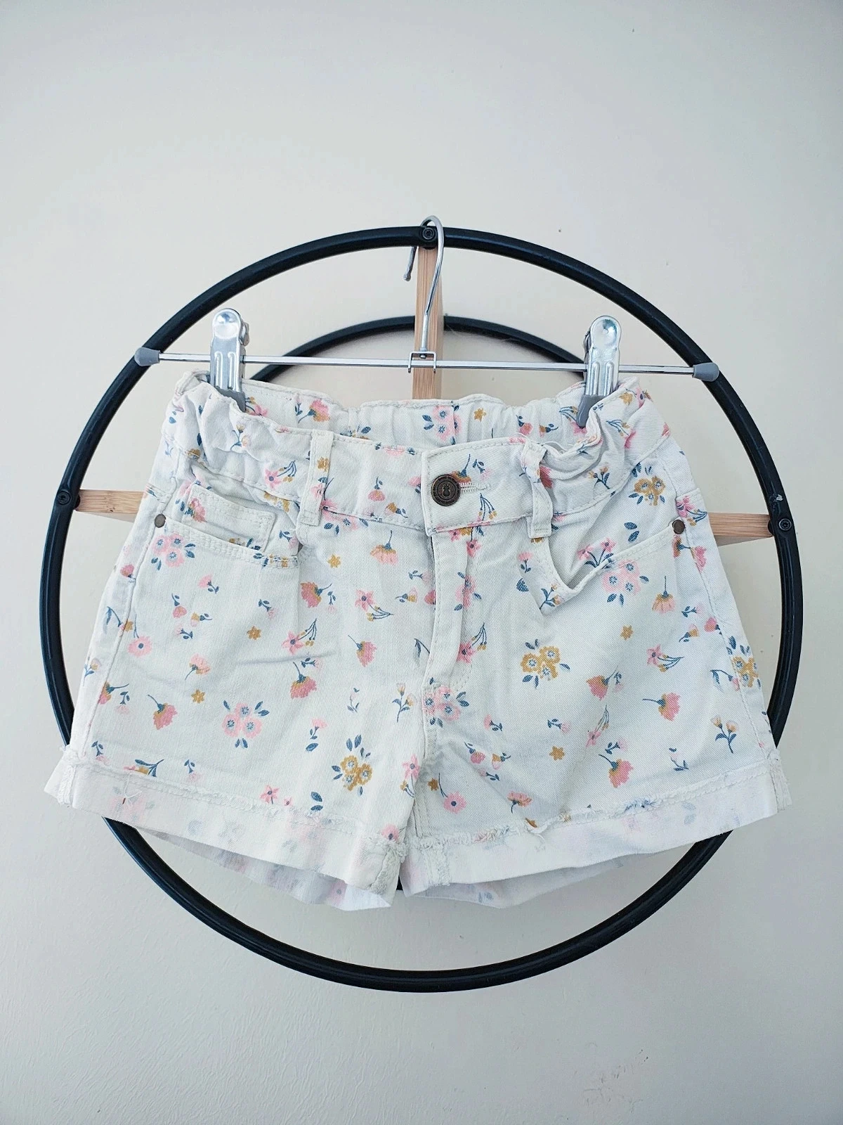 7 ans short tape a l'oeil